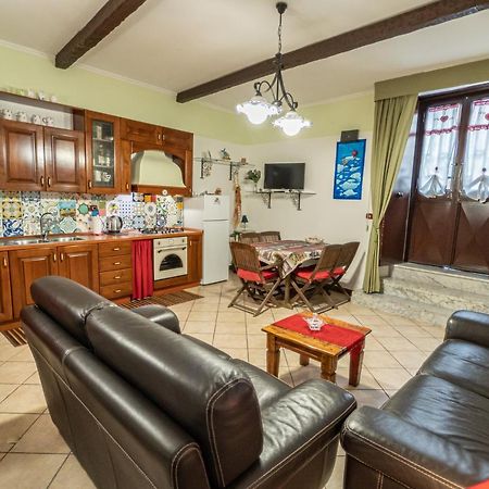 Casarella Chiara Apartment Napoli Ngoại thất bức ảnh