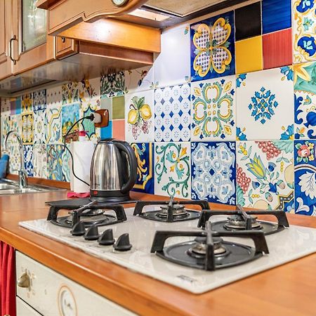 Casarella Chiara Apartment Napoli Ngoại thất bức ảnh