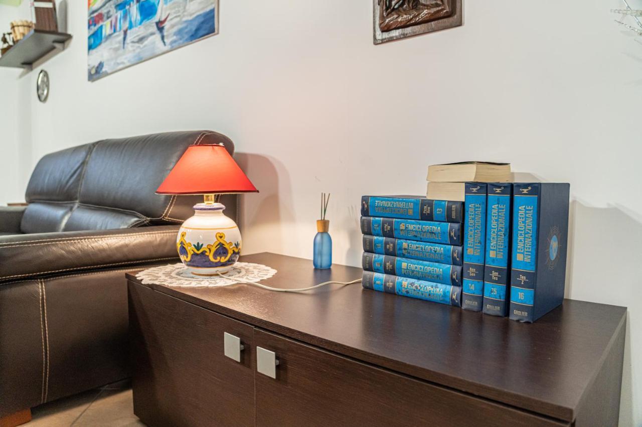 Casarella Chiara Apartment Napoli Ngoại thất bức ảnh