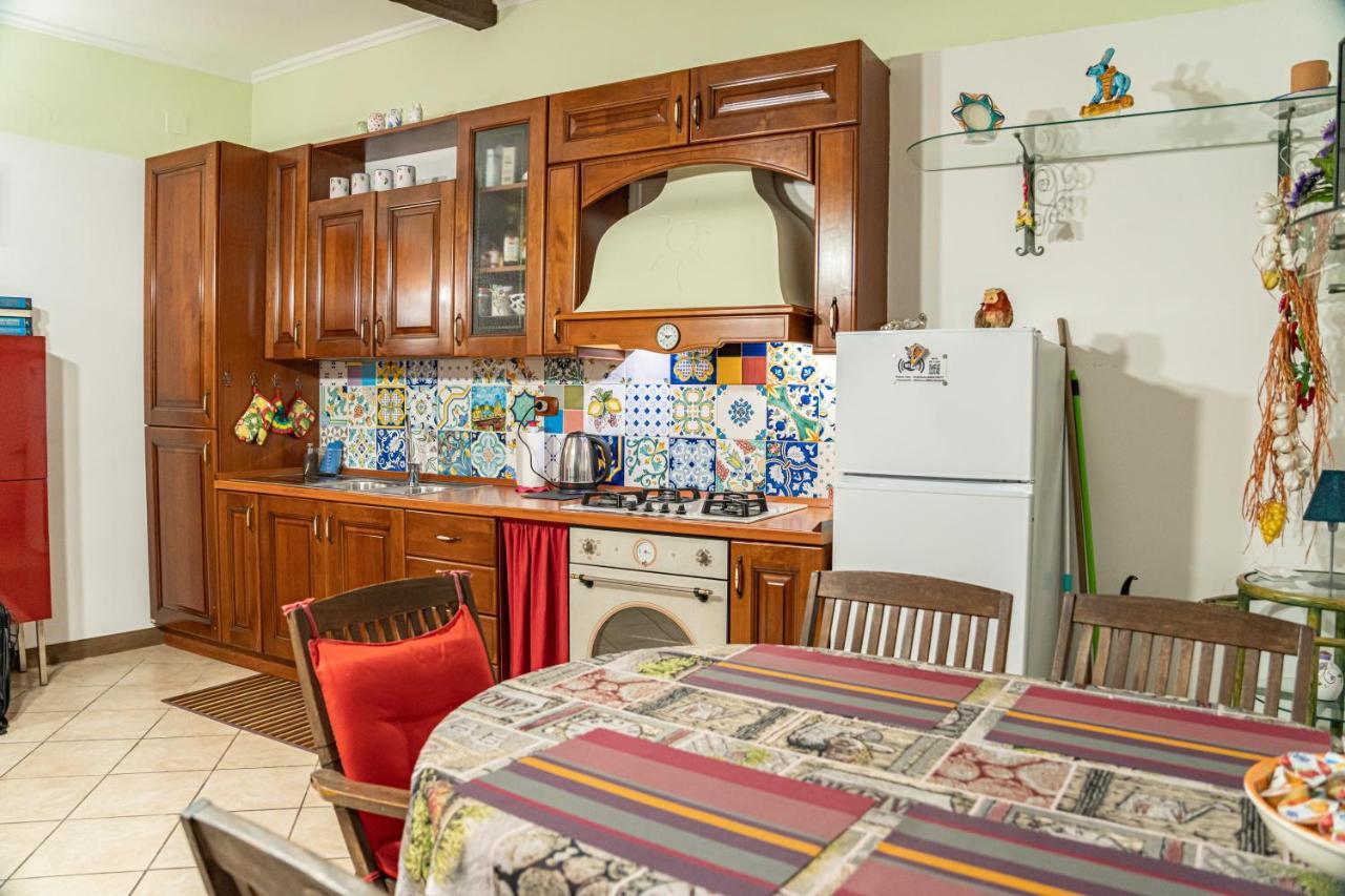 Casarella Chiara Apartment Napoli Ngoại thất bức ảnh